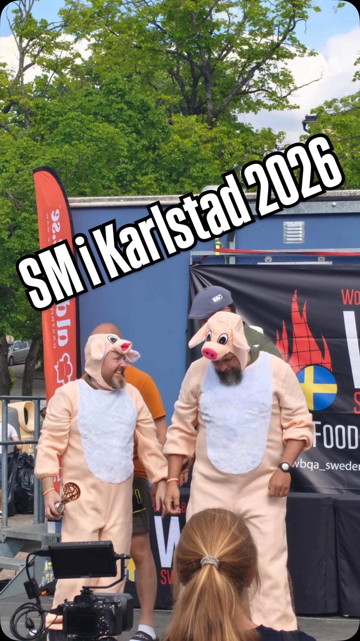 Teamet vid grillen under catering-event